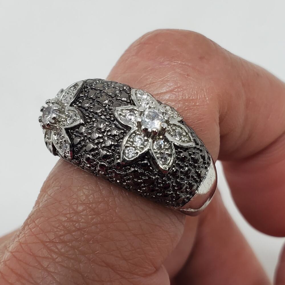 Vintage Sterling Sliver 925 Floral Accent Rhinestone Band Ring Size 9.5